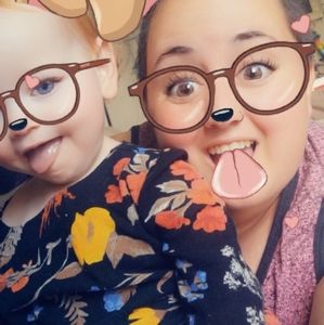 Meet your Posher, Julie-anne